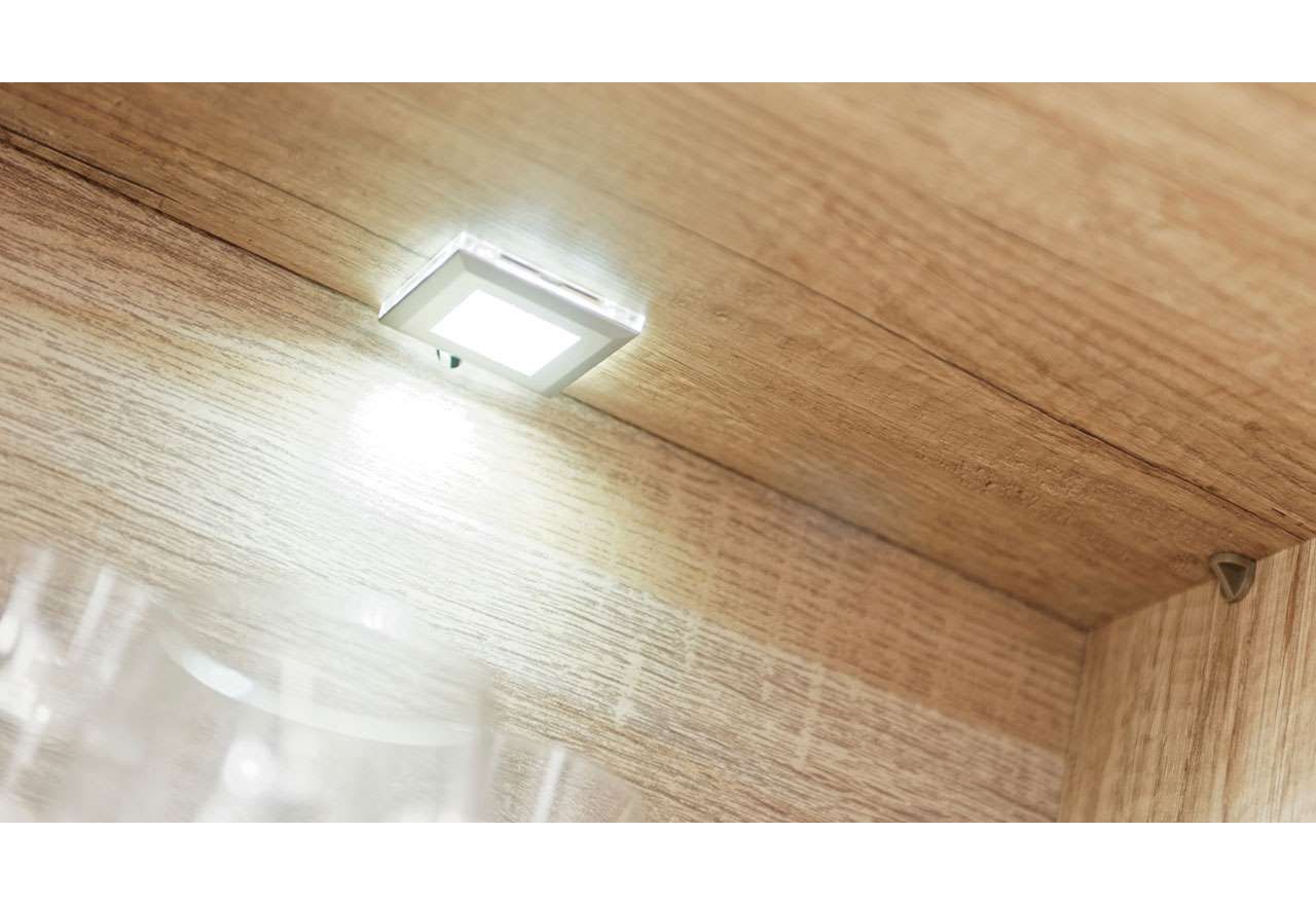 Meblościanka do kącika telewizyjnego, do salonu, z oświetleniem LED i frontami w połysku - KASHMIR Biały połysk / Dąb Monument