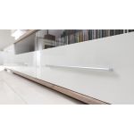 Meblościanka do kącika telewizyjnego, do salonu, z oświetleniem LED i frontami w połysku - KASHMIR Biały połysk / Dąb Monument