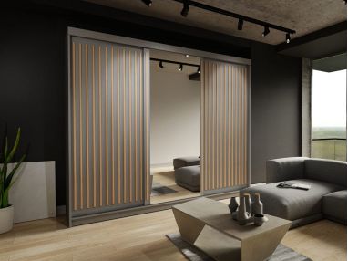 Szara szafa z lustrem i lamelami na froncie, trzydrzwiowa 250 cm REGNO, z szufladami i półkami