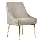 Tapicerowane krzesło NOEL w beżowym kolorze i na smukłych, krzyżakowych, złotych nogach