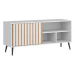 Szafka RTV biała, do salonu MELSVIK 140 cm z przesuwnymi drzwiami ozdobionymi lamelami dąb wotan