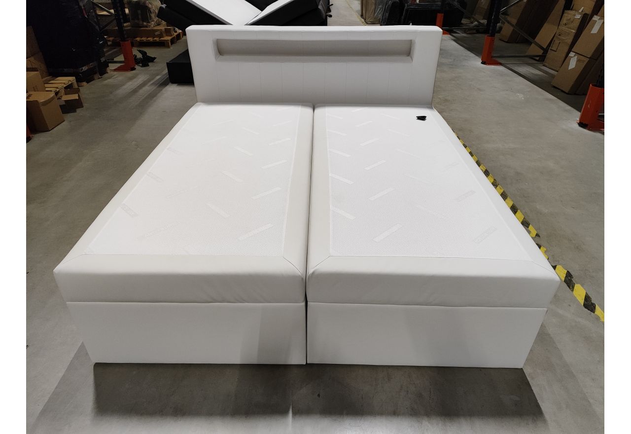 Łóżko kontynentalne GOLD 5 180x200 - Soft 17 - biała ekoskóra - OUTLETU