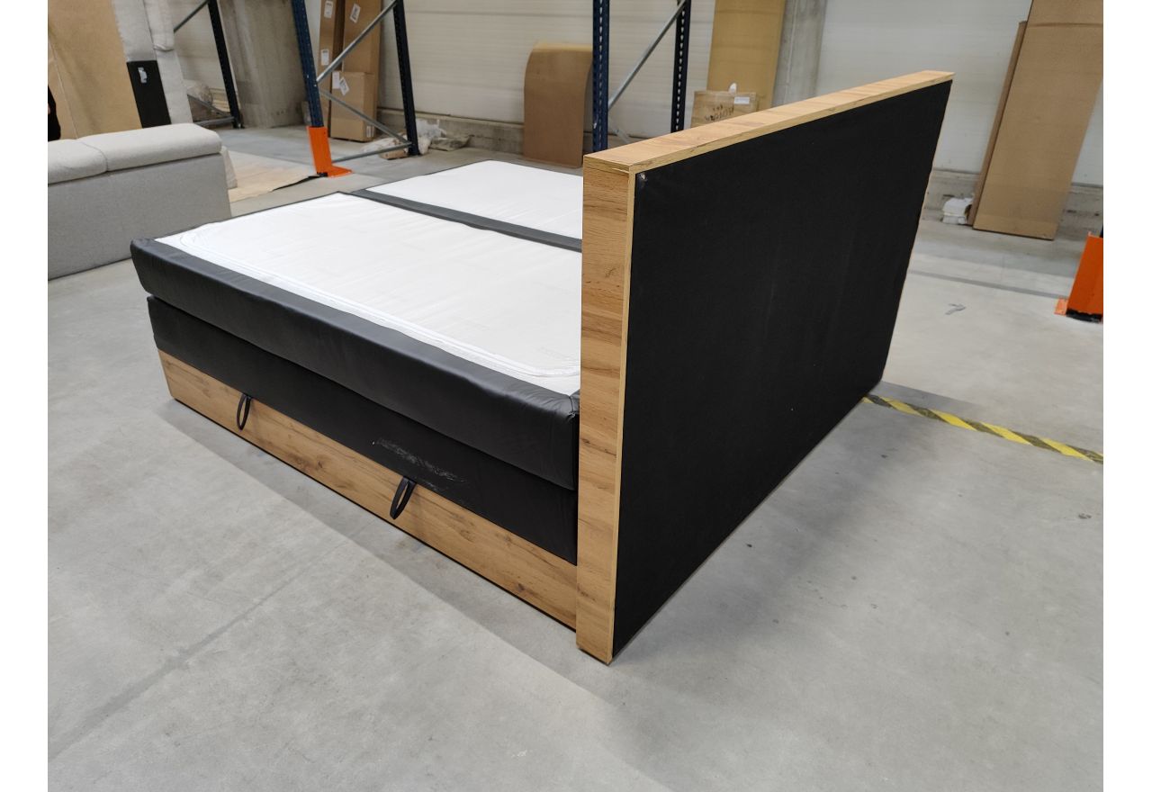 Łóżko kontynentalne VENETO KING 180x200 - Soft 11 - czarna ekoskóra - OUTLETU