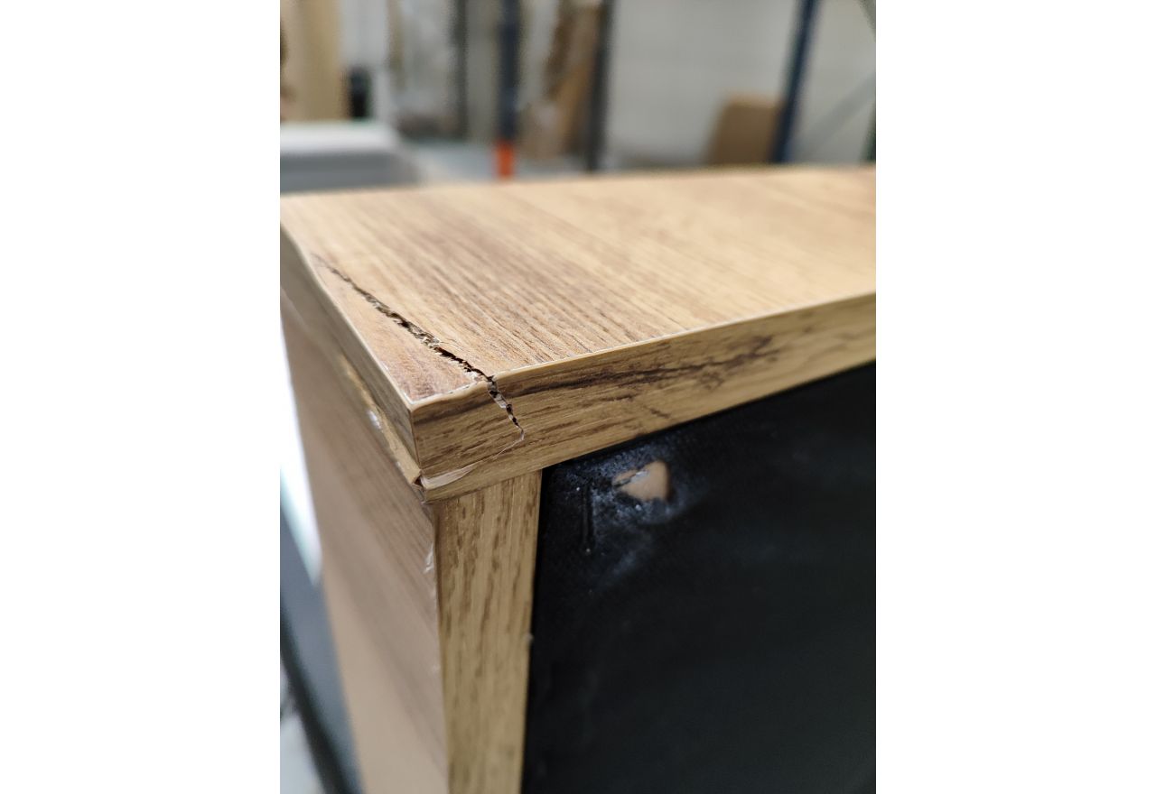 Łóżko kontynentalne VENETO KING 180x200 - Soft 11 - czarna ekoskóra - OUTLETU