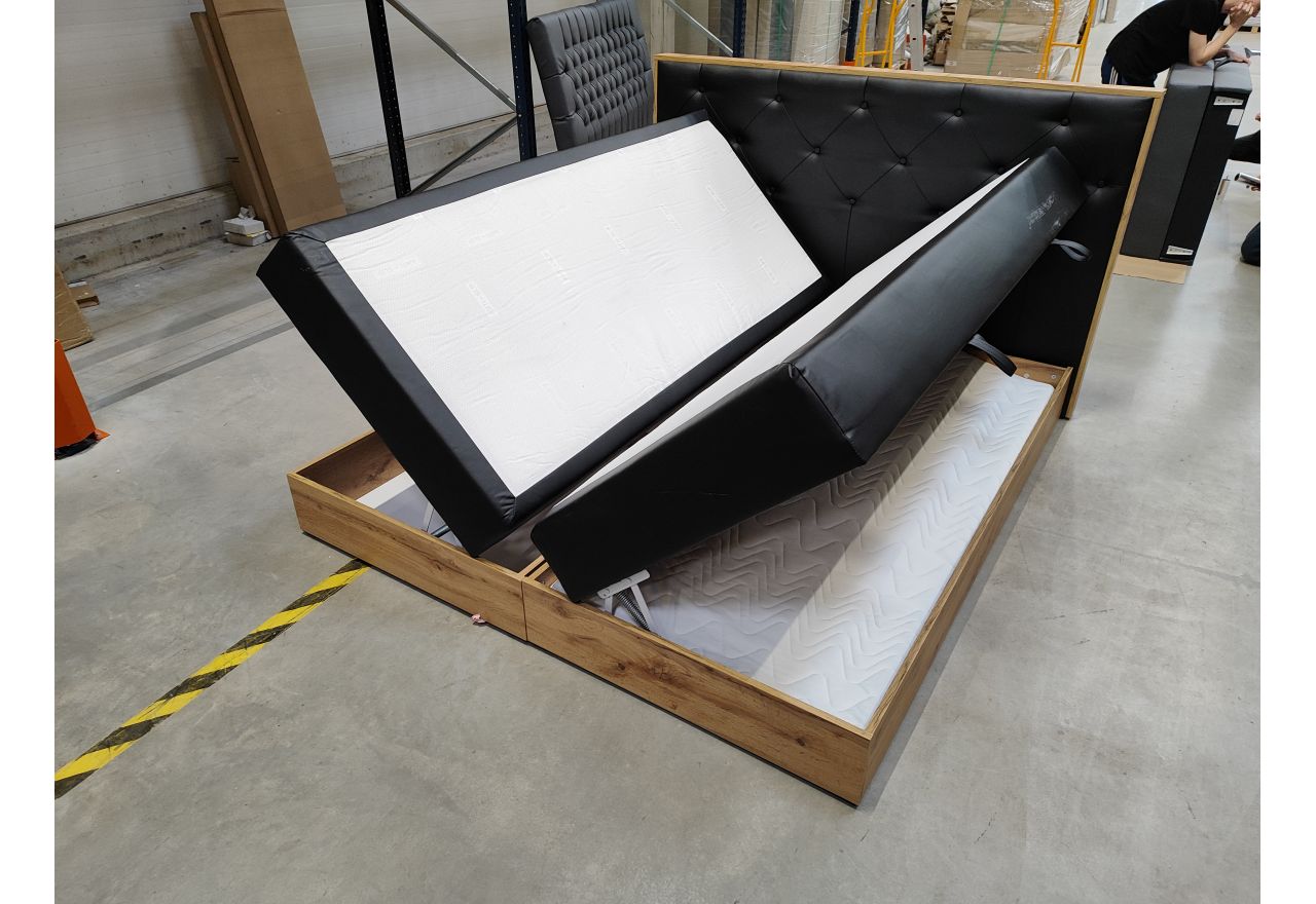 Łóżko kontynentalne VENETO KING 180x200 - Soft 11 - czarna ekoskóra - OUTLETU