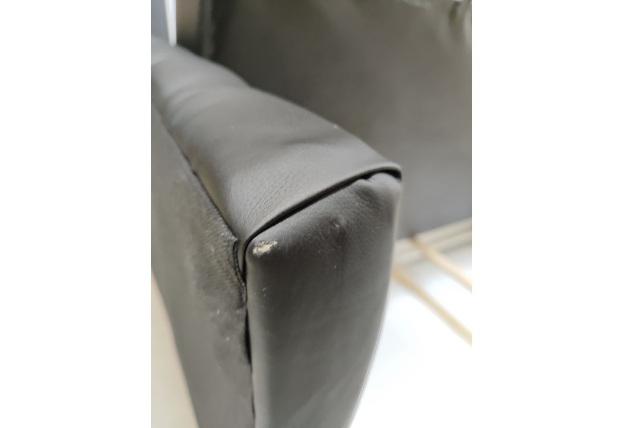 Łóżko kontynentalne GRIMALDI 180x200 - Soft 11 - czarna ekoskóra - OUTLETU