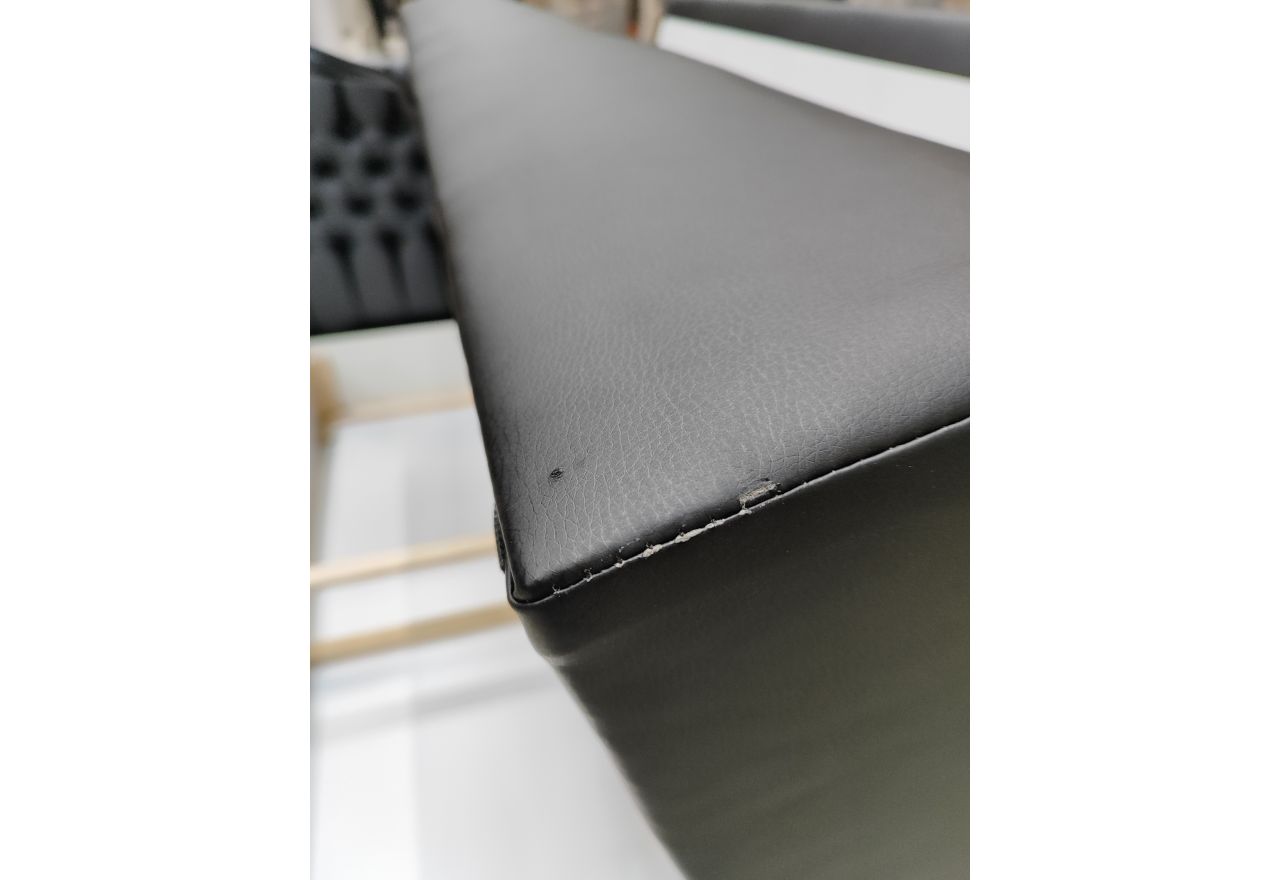 Łóżko kontynentalne GRIMALDI 180x200 - Soft 11 - czarna ekoskóra - OUTLETU