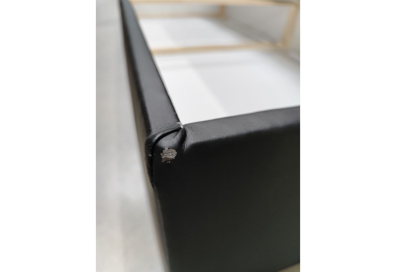 Łóżko kontynentalne GRIMALDI 180x200 - Soft 11 - czarna ekoskóra - OUTLETU