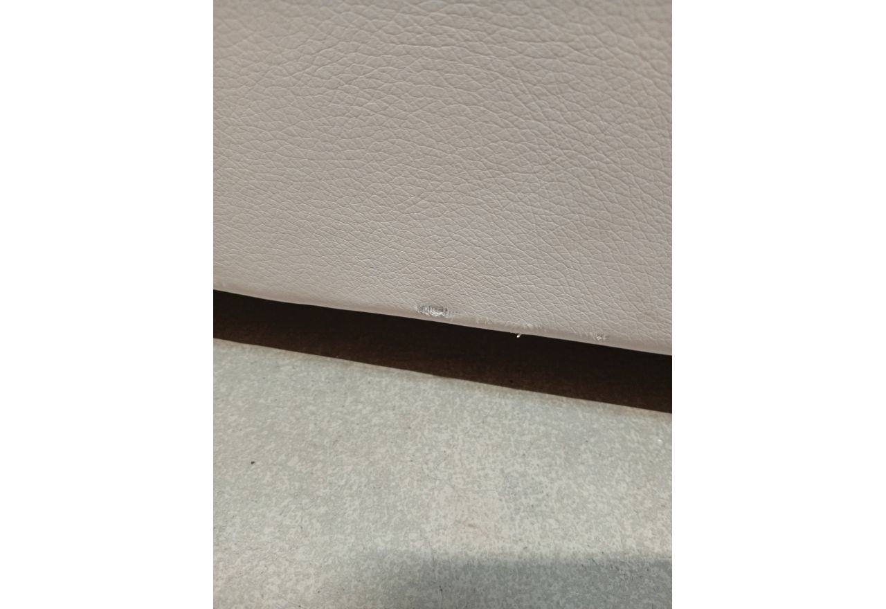 Łóżko kontynentalne PERA 200x200 - Soft 17 - biała ekoskóra - OUTLETU