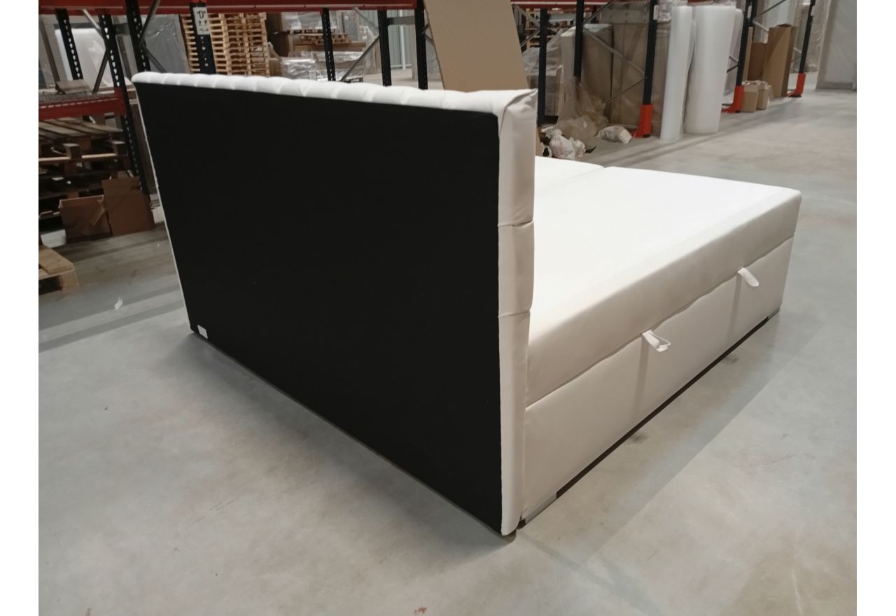 Łóżko kontynentalne PERA 200x200 - Soft 17 - biała ekoskóra - OUTLETU