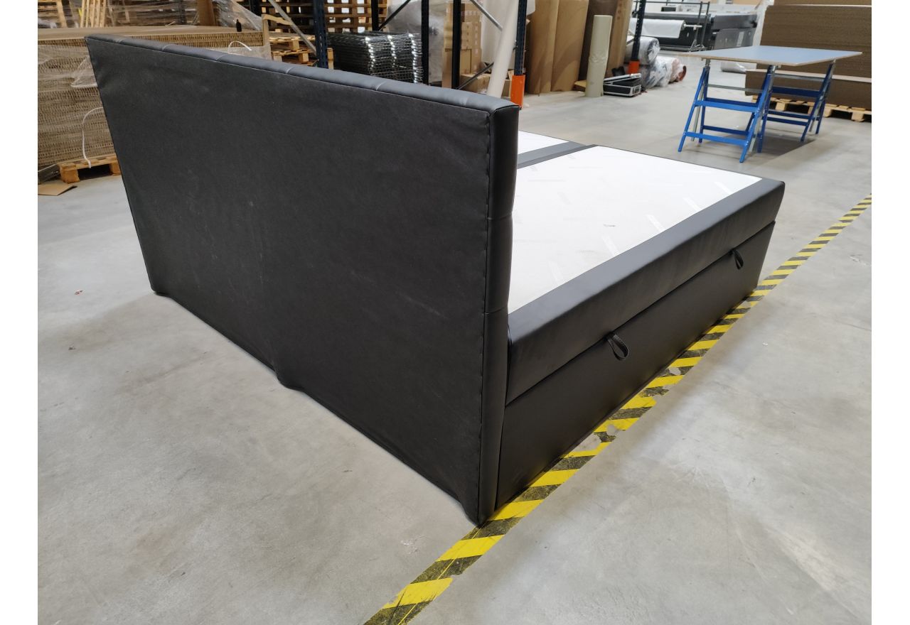 Łóżko kontynentalne CENTOS 200x200 - Soft 11 - czarna ekoskóra - OUTLET