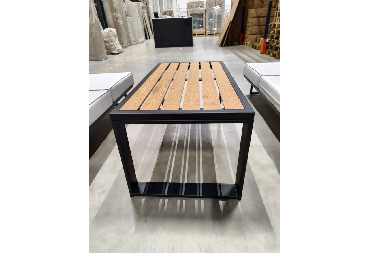 Metalowy stół ogrodowy ELBA - OUTLETU