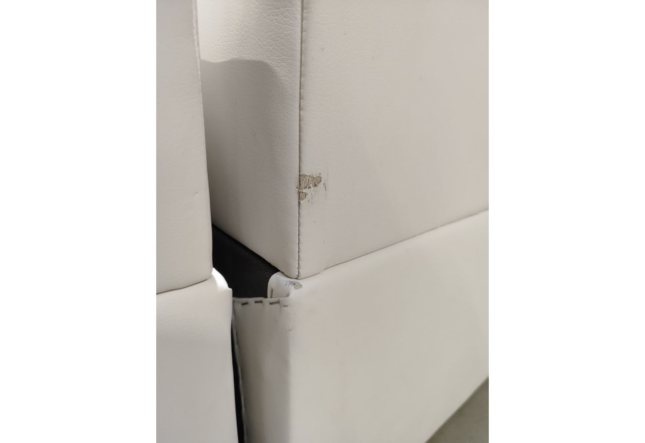 Łóżko kontynentalne GRIMALDI 180x200 - Soft 17 - biała ekoskóra - OUTLETU