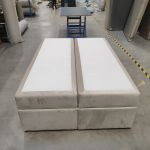 Łóżko kontynentalne bez wezgłowia BESS 140x200 - Monolith 02 - beżowy - OUTLETU