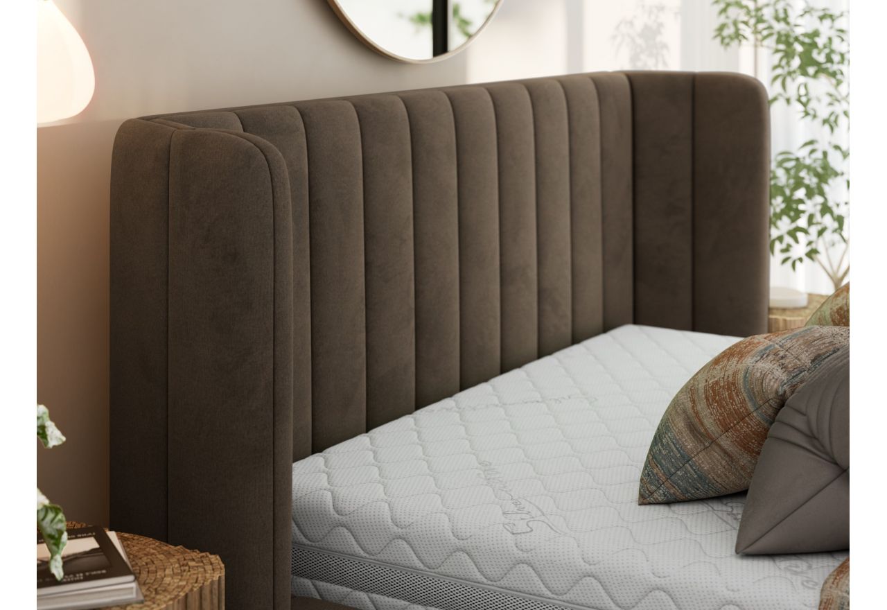 Łóżko tapicerowane GOLETTA CLASSIC 160x200 - materac multipocket - brązowy, welwet