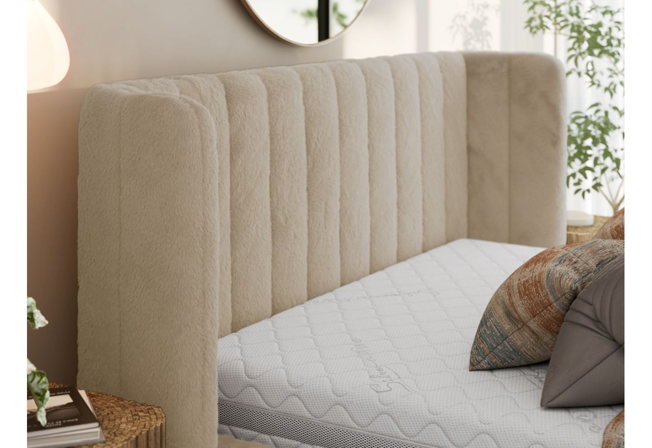 Łóżko tapicerowane GOLETTA CLASSIC 200x200 - materac pocket - kremowy, plusz