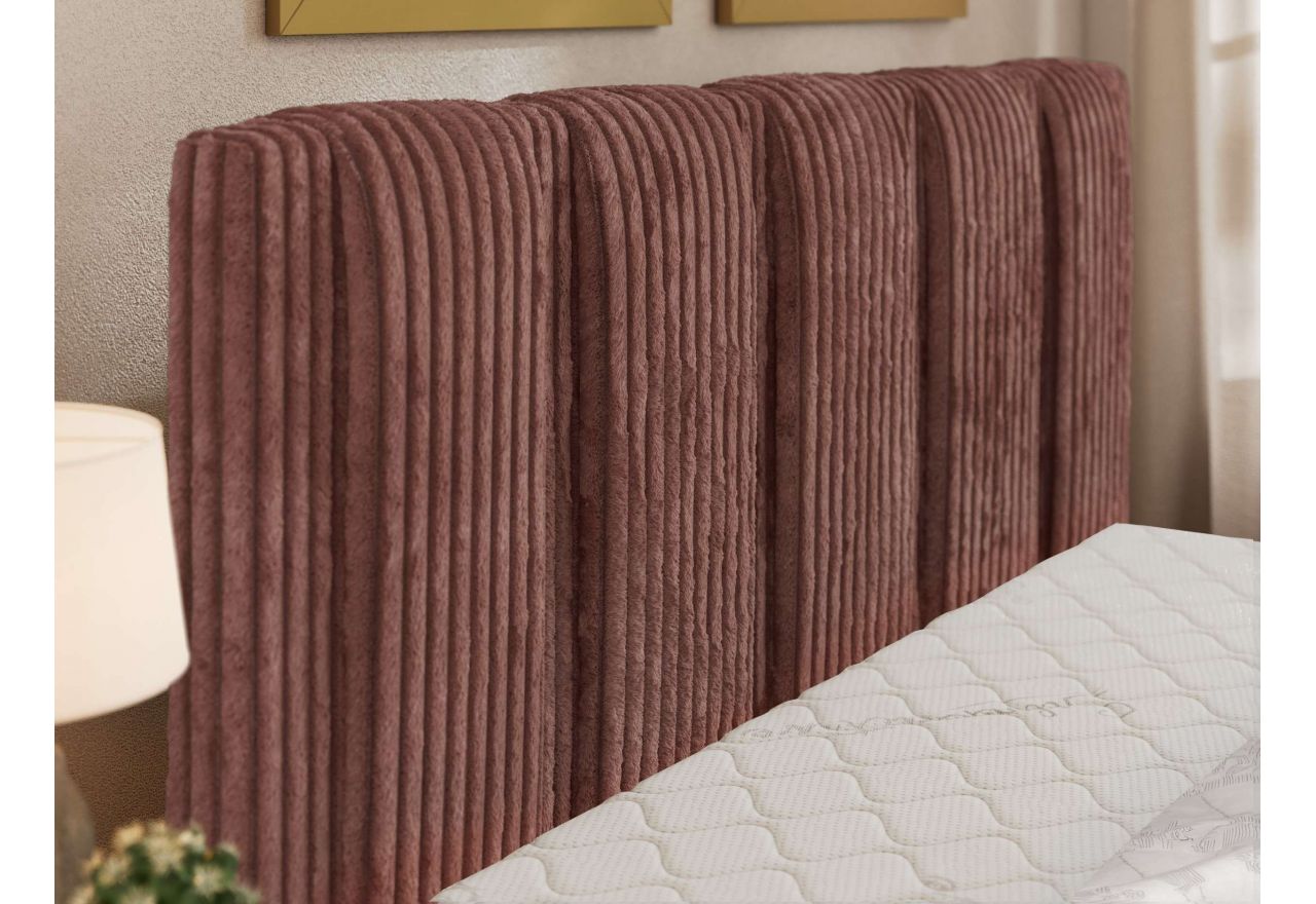 Łóżko tapicerowane SAVINO CLASSIC 140x200 - materac multipocket - różowy, sztruks