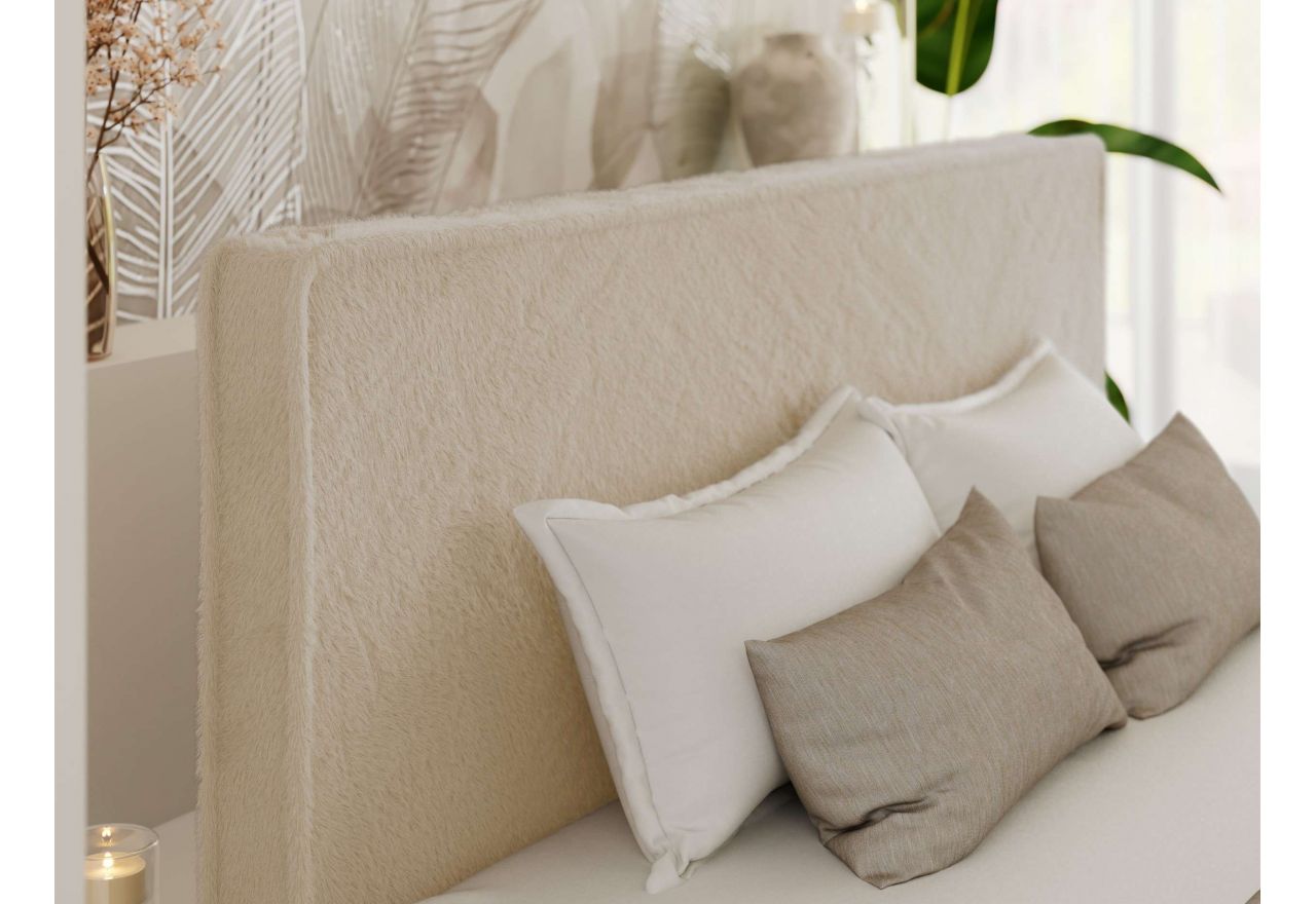 Łóżko tapicerowane LUMARO CLASSIC 200x200 - materac pocket - kremowy, plusz