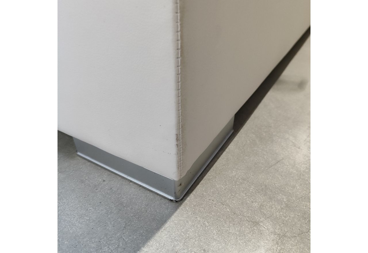 Łóżko kontynentalne JASIR 140x200 - Soft 17 - biała ekoskóra - OUTLETU