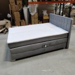 Łóżko kontynentalne, elektrycznie sterowane z pilota - ELECTRO 140x200 - Monolith 84 - jasny szary - OUTLET