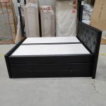 Łóżko kontynentalne KING VELEN - 180x200 - Soft 11 - czarna ecoskóra - OUTLETU