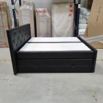 Łóżko kontynentalne KING VELEN - 180x200 - Soft 11 - czarna ecoskóra - OUTLETU