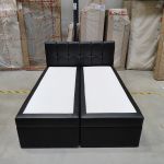 Łóżko kontynentalne RICO 160x200 - Soft 11 - czarna ekoskóra - OUTLETU