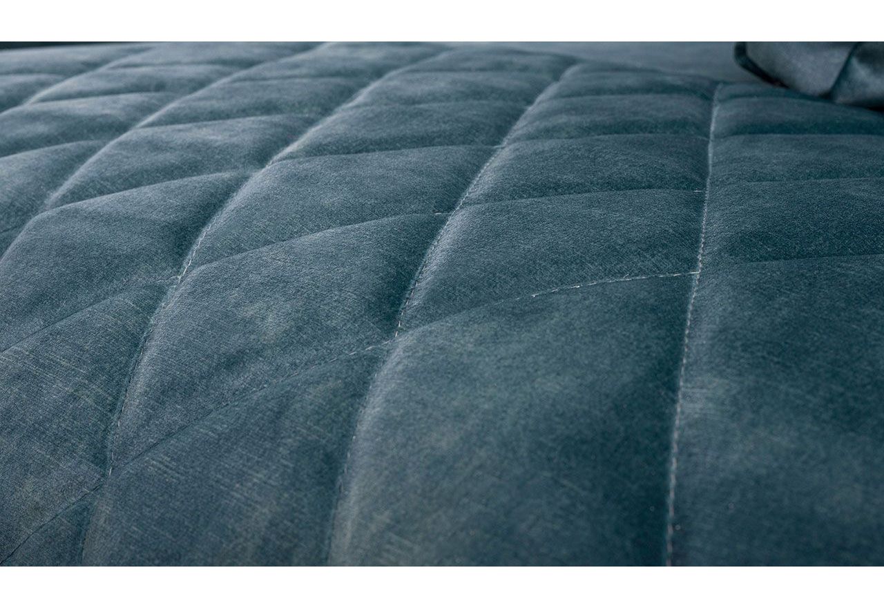 Nowoczesny, niebieski narożnik w kształcie litery L, z metalowymi nogami do salonu - KORNI morski